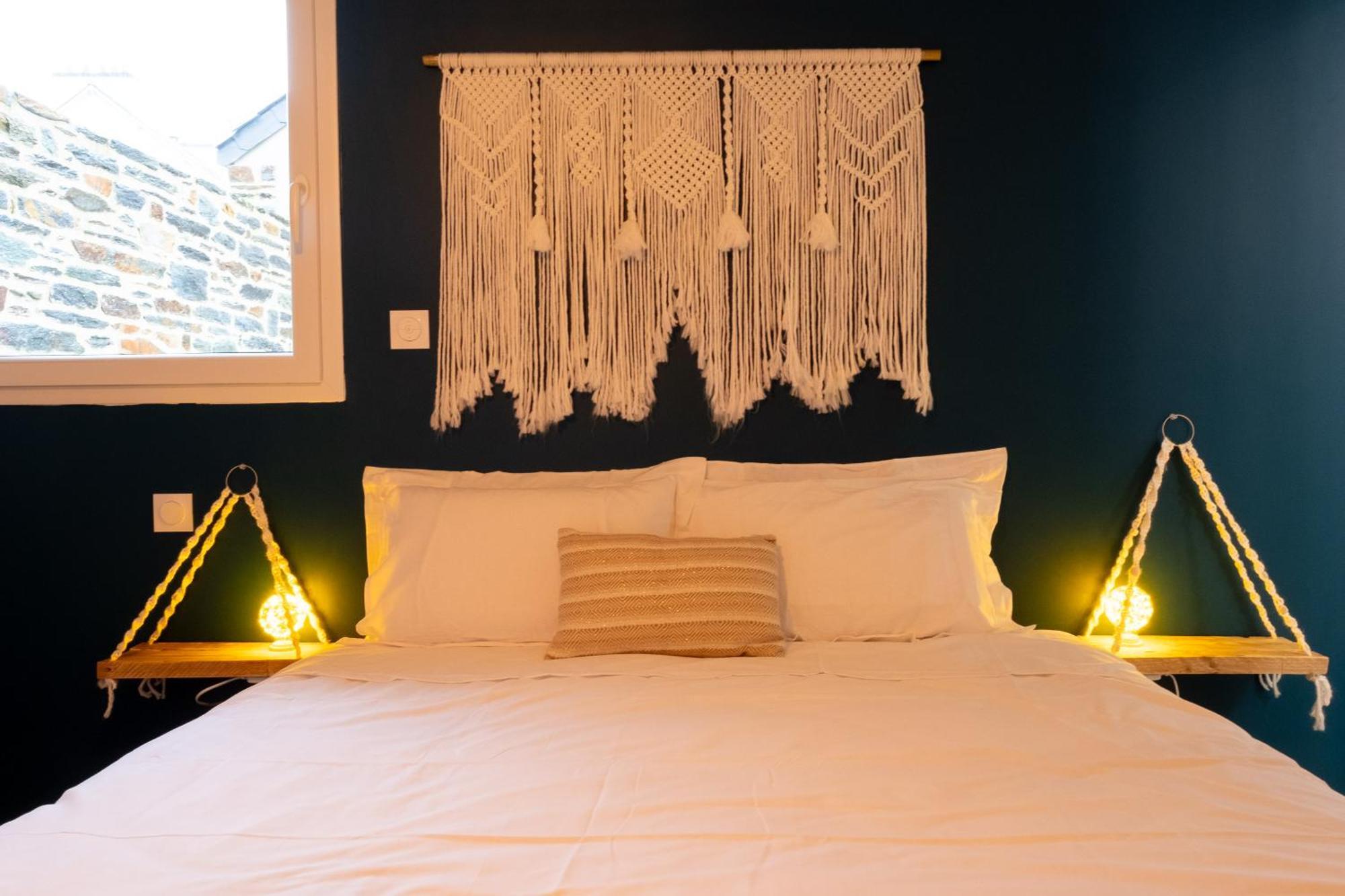 Appart Hotel La Gacilly-Centre Ville-Spa-Parking ภายนอก รูปภาพ